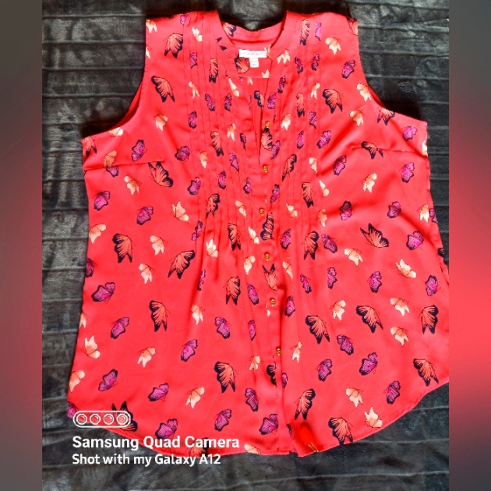 🦋 Butterflies on a Peach Button-up Top